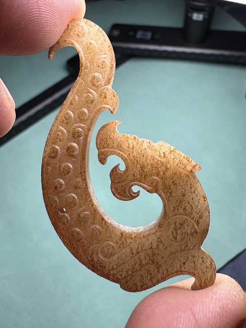 古玩玉器戰(zhàn)國(guó)谷紋龍佩拍賣(mài)，當(dāng)前價(jià)格58600元