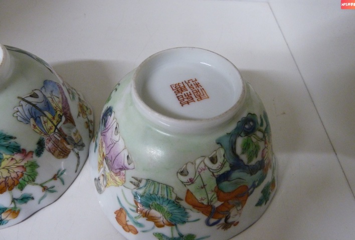 古玩陶瓷粉彩人物故事方碗一對真品鑒賞圖