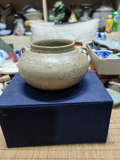 古玩陶瓷青瓷雙系罐真品鑒賞圖