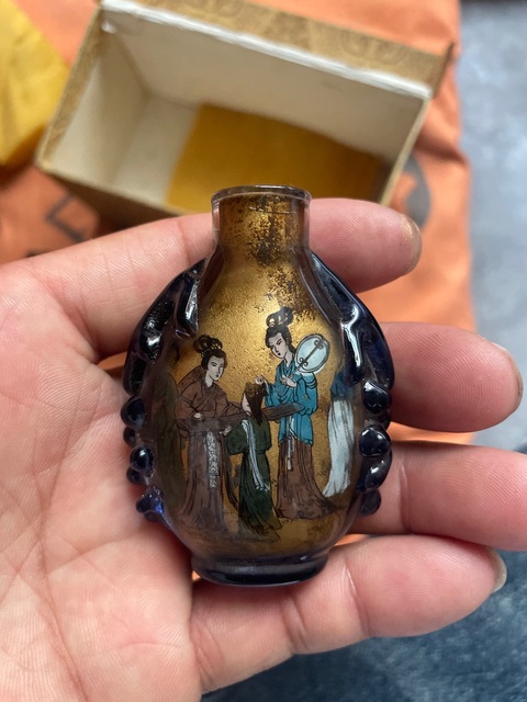 古玩雜項現(xiàn)代臆造民國琉璃鼻煙壺真品鑒賞圖