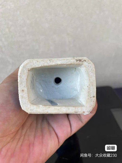 古玩陶瓷藍采和粉彩塑像真品鑒賞圖
