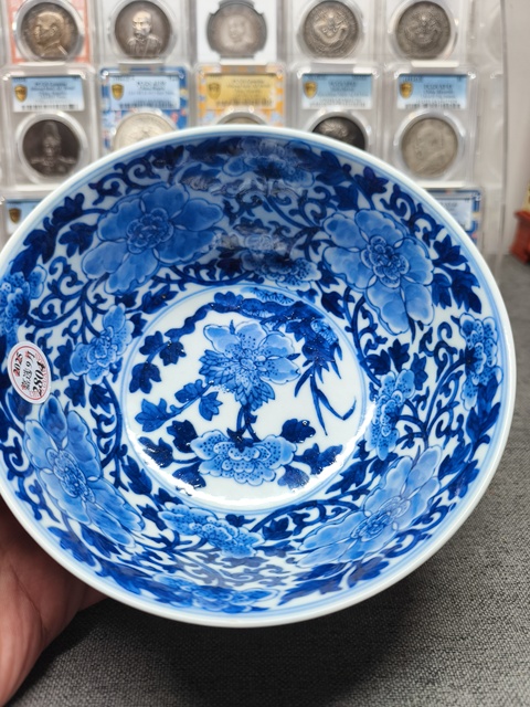 古玩陶瓷青花纏枝牡丹花卉紋碗拍賣，當前價格31800元