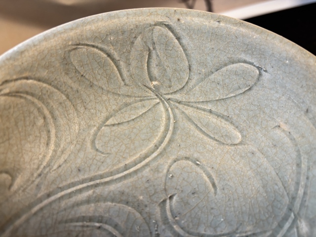 古玩陶瓷宋代刻花盤真品鑒賞圖