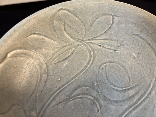 古玩陶瓷宋代刻花盤真品鑒賞圖