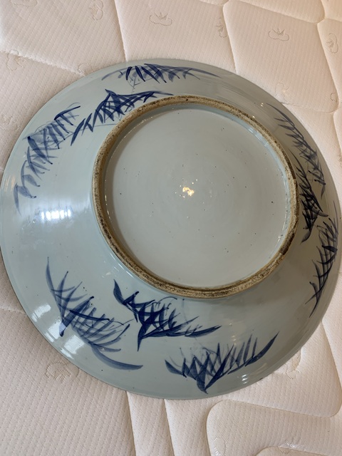 古玩陶瓷清中期 青花雙龍穿花紋大盤拍賣,當前價格30000元