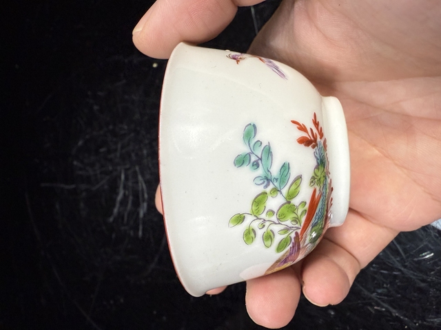 古玩陶瓷花鳥紋杯真品鑒賞圖