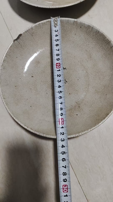古玩陶瓷哥釉盤真品鑒賞圖