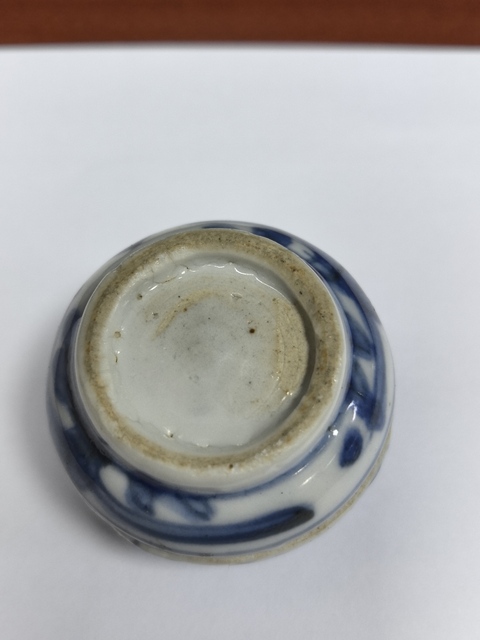 古玩陶瓷青花鵝紋粉盒真品鑒賞圖