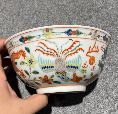 古玩陶瓷五彩龍鳳紋碗真品鑒賞圖