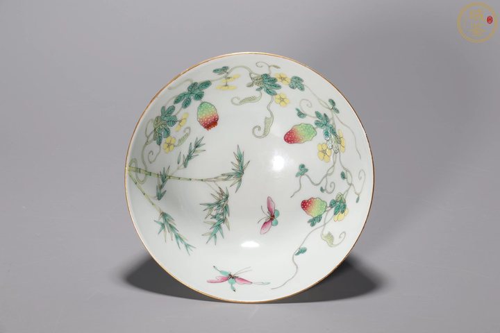 古玩陶瓷光緒·粉彩過(guò)枝癩瓜紋碗（官）真品鑒賞圖