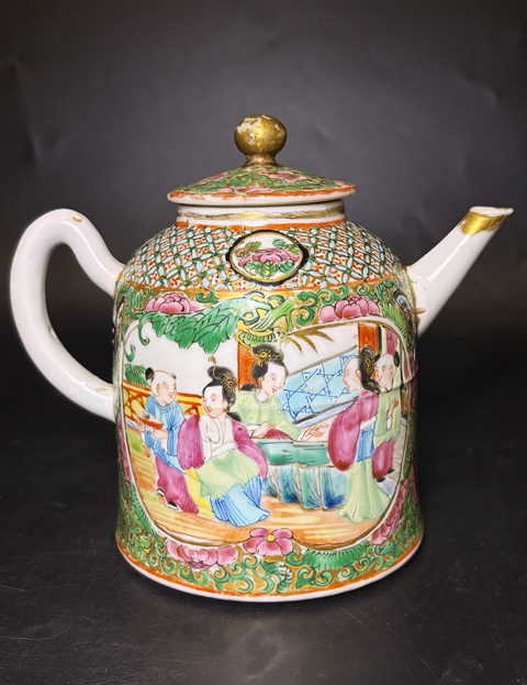古玩陶瓷廣彩人物故事紋茶壺真品鑒賞圖
