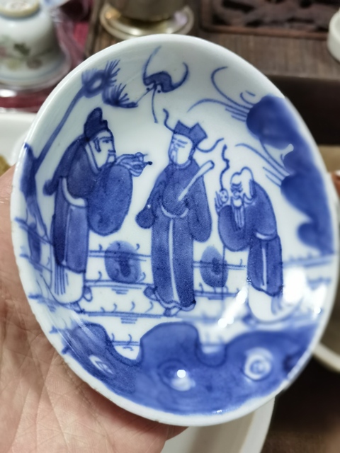 古玩陶瓷三星高照圖青花盤真品鑒賞圖