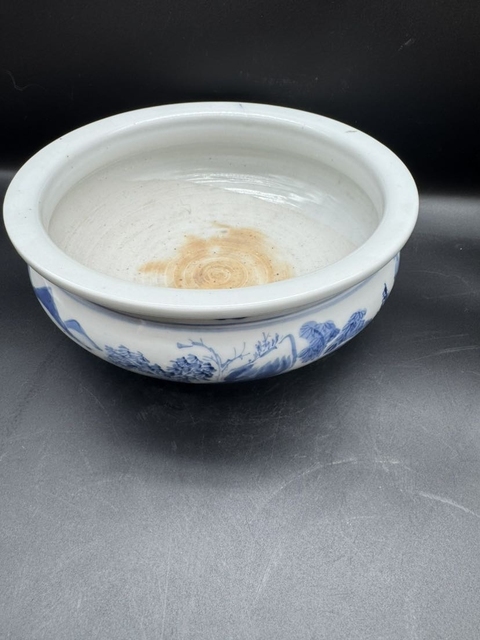 古玩陶瓷德化窯青花山水紋三足香爐真品鑒賞圖