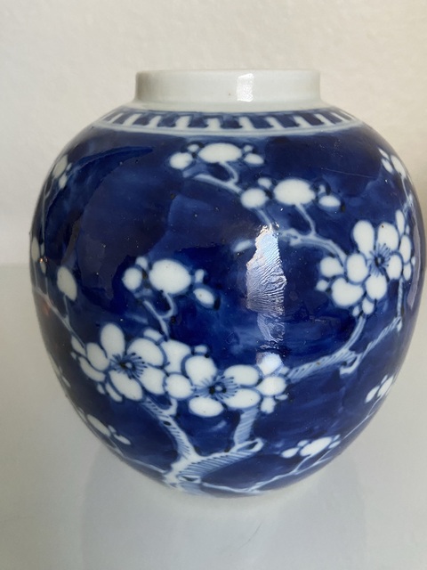 古玩陶瓷青花罐真品鑒賞圖