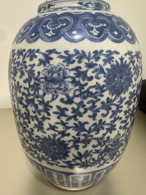 古玩陶瓷清中青花花卉紋燈籠罐拍賣，當前價格8888元