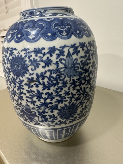 古玩陶瓷清中青花花卉紋燈籠罐拍賣，當前價格8888元