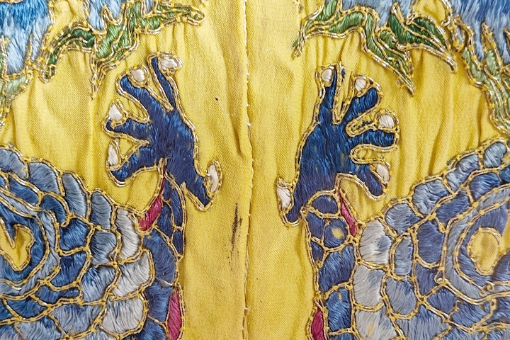 古玩雜項龍紋繡片掛屏真品鑒賞圖