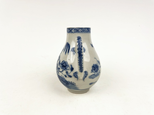 古玩陶瓷清中早期·青花泛舟垂柳圖執壺拍賣，當前價格792元