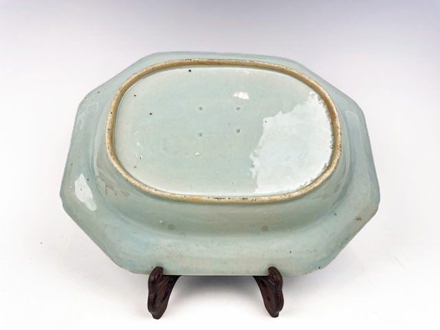 古玩陶瓷清乾隆.青花山水樓閣人物八方大長盤真品鑒賞圖