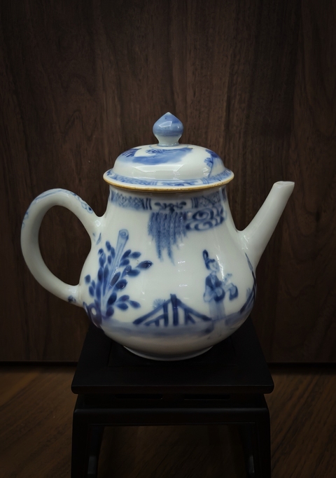 古玩陶瓷康熙青花（西廂記）梨形壺拍賣，當前價格13888元