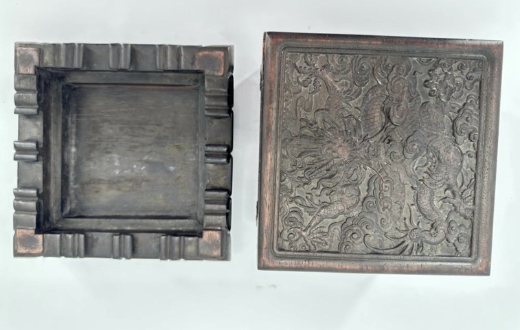 古玩雜項龍紋木箱真品鑒賞圖