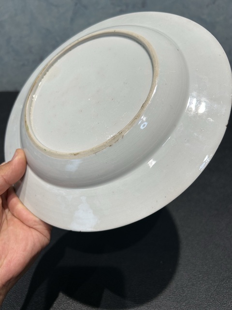 古玩陶瓷粉彩花卉盤真品鑒賞圖