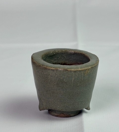 古玩陶瓷龍泉青瓷吊腳爐拍賣,當前價格900元
