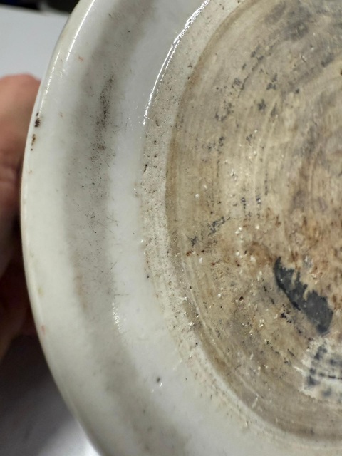 古玩陶瓷粉彩龍紋筆筒真品鑒賞圖