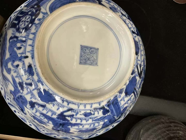 古玩陶瓷清代雍正八蠻進寶紋碗真品鑒賞圖