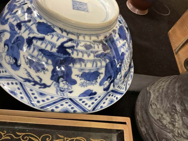 古玩陶瓷清代雍正八蠻進寶紋碗真品鑒賞圖