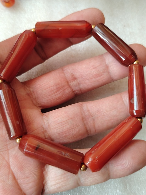 古玩玉器清天然紅瑪瑙珠手串拍賣，當(dāng)前價格299元