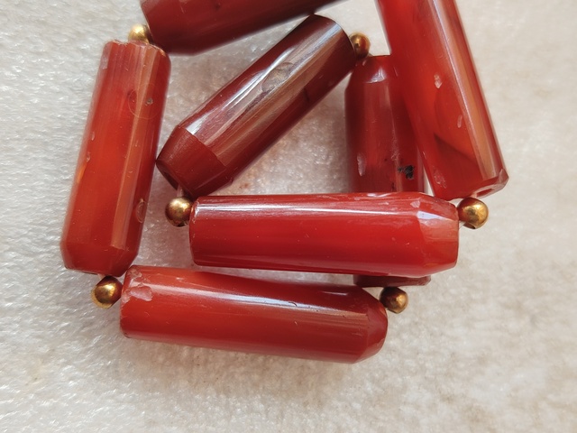古玩玉器清天然紅瑪瑙珠手串拍賣，當(dāng)前價格299元
