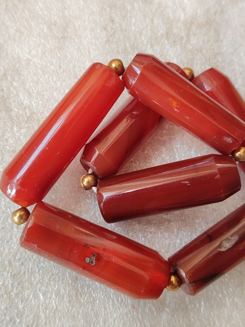 古玩玉器清天然紅瑪瑙珠手串拍賣，當(dāng)前價格299元