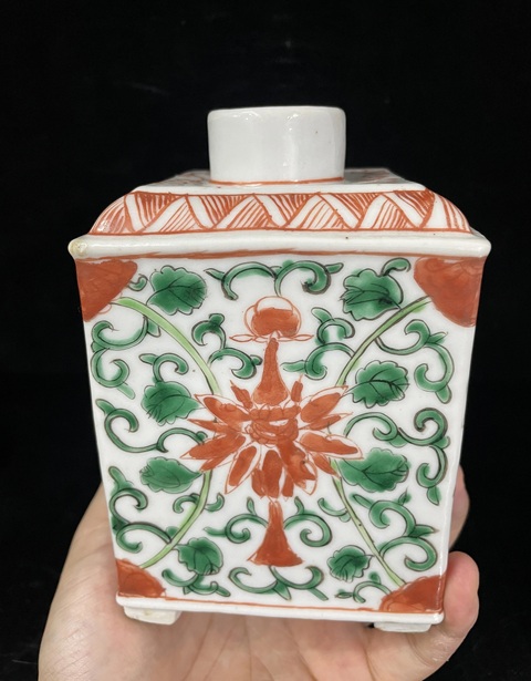 古玩陶瓷五彩花卉紋四方茶葉罐拍賣，當前價格1488元