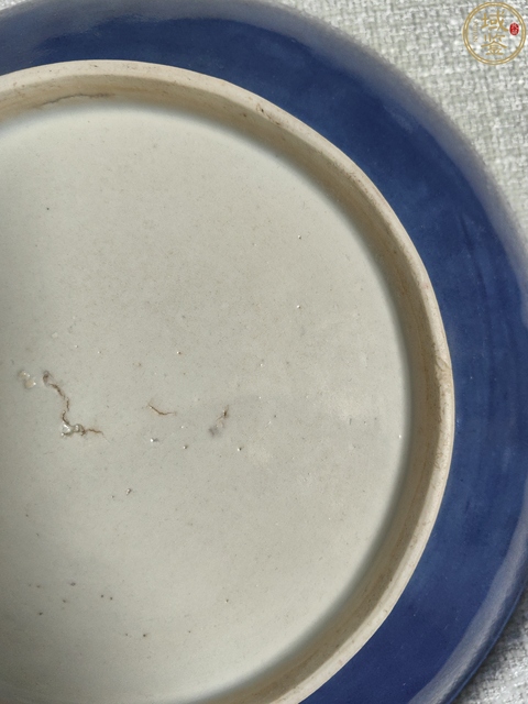古玩陶瓷霽藍(lán)釉盤真品鑒賞圖