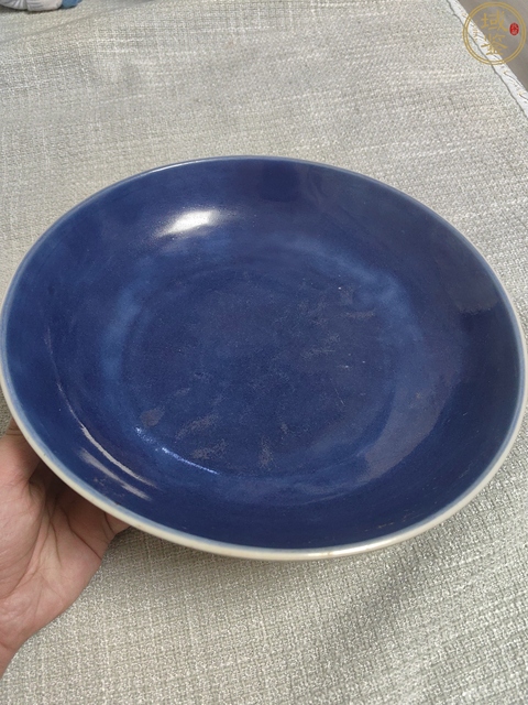 古玩陶瓷霽藍(lán)釉盤真品鑒賞圖
