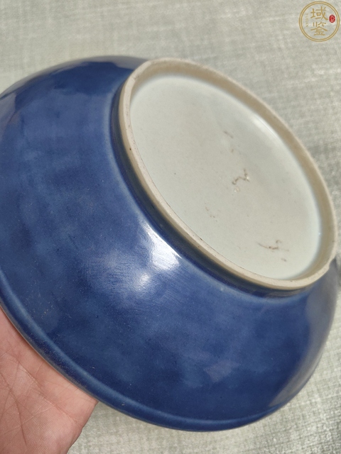 古玩陶瓷霽藍(lán)釉盤真品鑒賞圖