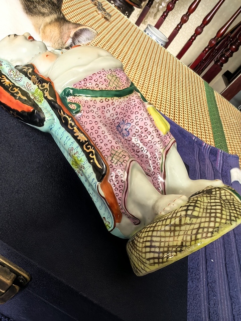 古玩陶瓷粉彩彌勒佛站像真品鑒賞圖