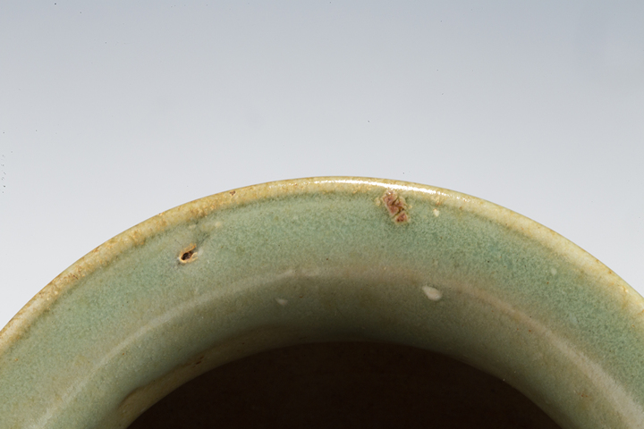 古玩陶瓷明·龍泉青釉鬲式爐拍賣，當前價格25056元