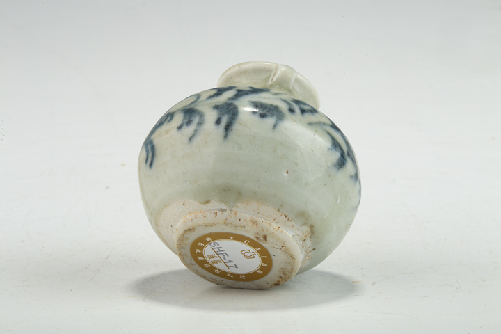 古玩陶瓷元·青花花卉紋雙系罐
真品鑒賞圖