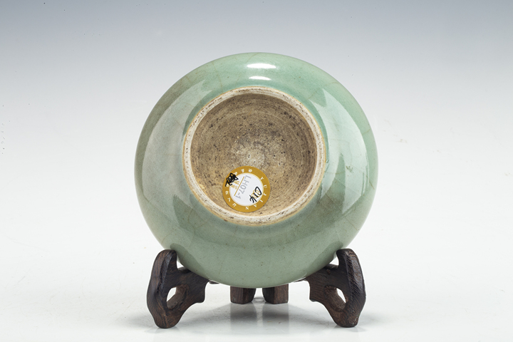 古玩陶瓷清晚·青釉小鏜鑼洗真品鑒賞圖