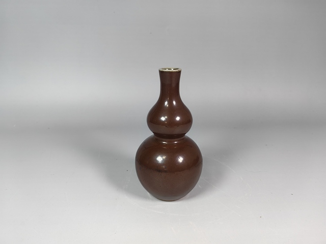 古玩陶瓷清中紫金釉葫蘆瓶真品鑒賞圖