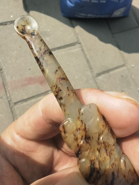 古玩玉器提油仿古“玉耳勺”真品鑒賞圖