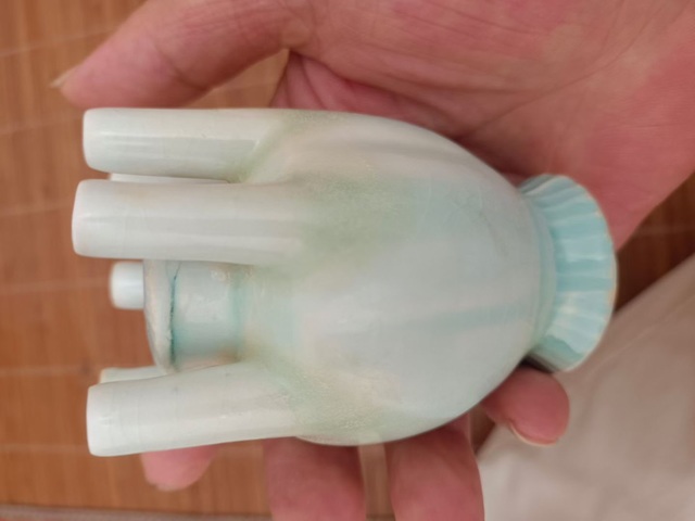 古玩陶瓷湖田窯青白釉花插真品鑒賞圖
