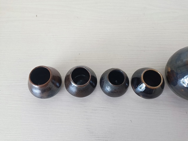古玩陶瓷雞心罐真品鑒賞圖