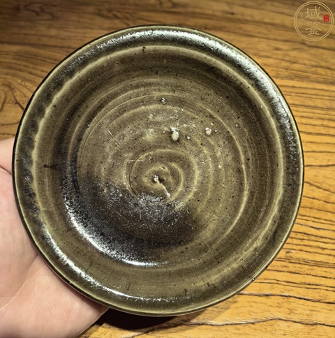 古玩陶瓷宋金時期青釉折沿洗拍賣，當(dāng)前價格68元