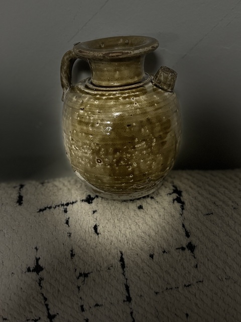 古玩陶瓷唐·茶葉末釉執(zhí)壺拍賣,當(dāng)前價(jià)格328元
