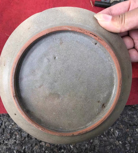 古玩陶瓷龍泉青瓷雙魚洗真品鑒賞圖