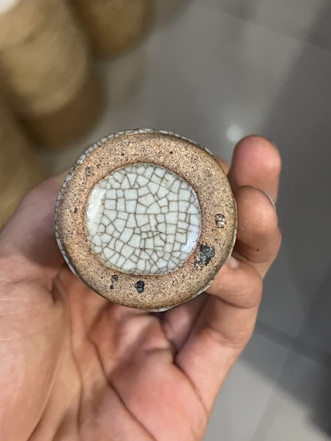 古玩陶瓷哥釉瓶真品鑒賞圖