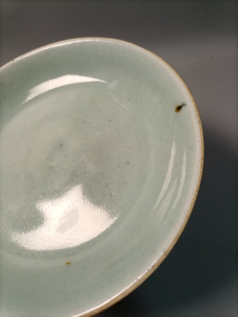 古玩陶瓷豆青釉盤拍賣,當前價格328元